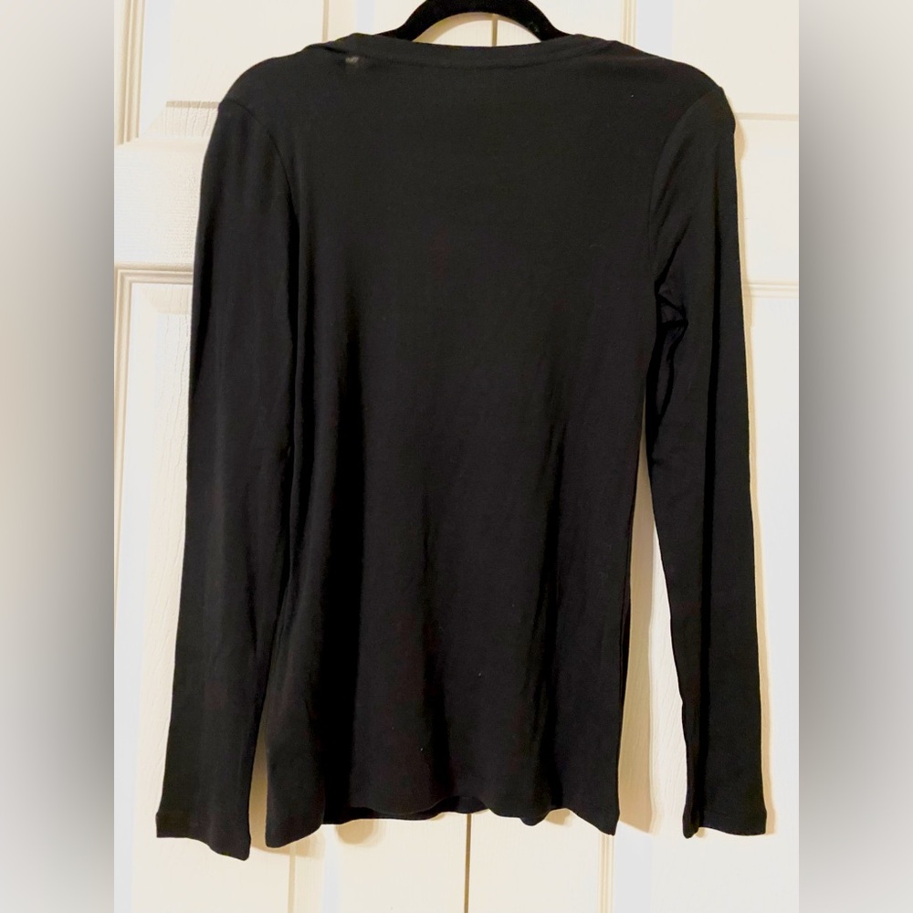GAP long sleeve - Picture 2 of 2